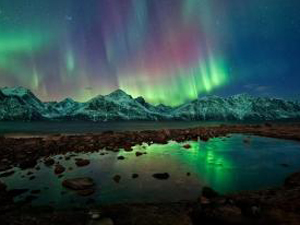 Top St Valentine's gift ideas.  Fall for the charm of the Northern Lights